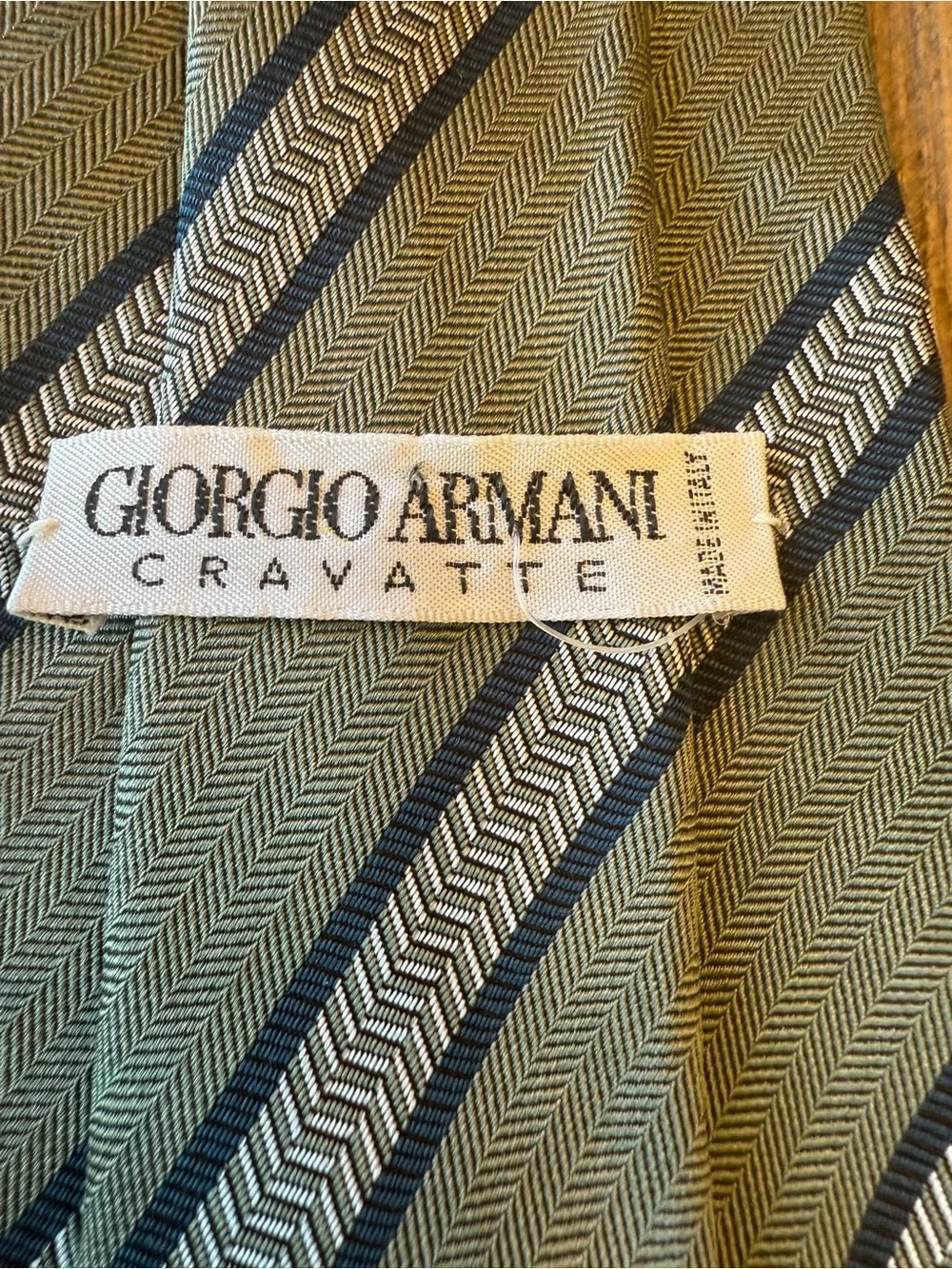 Giorgio Armani Cravatte Silk Tie Olive Green Navy Stripe Herringbone Italy 3.5